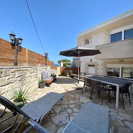 Costanita Beach House Almirida Exterior foto